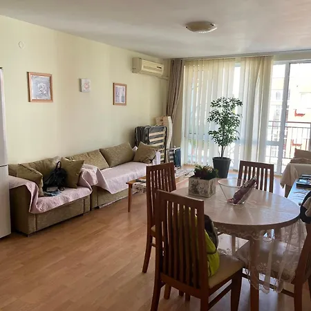 아파트 Noks - Marina View 스베티 블라스